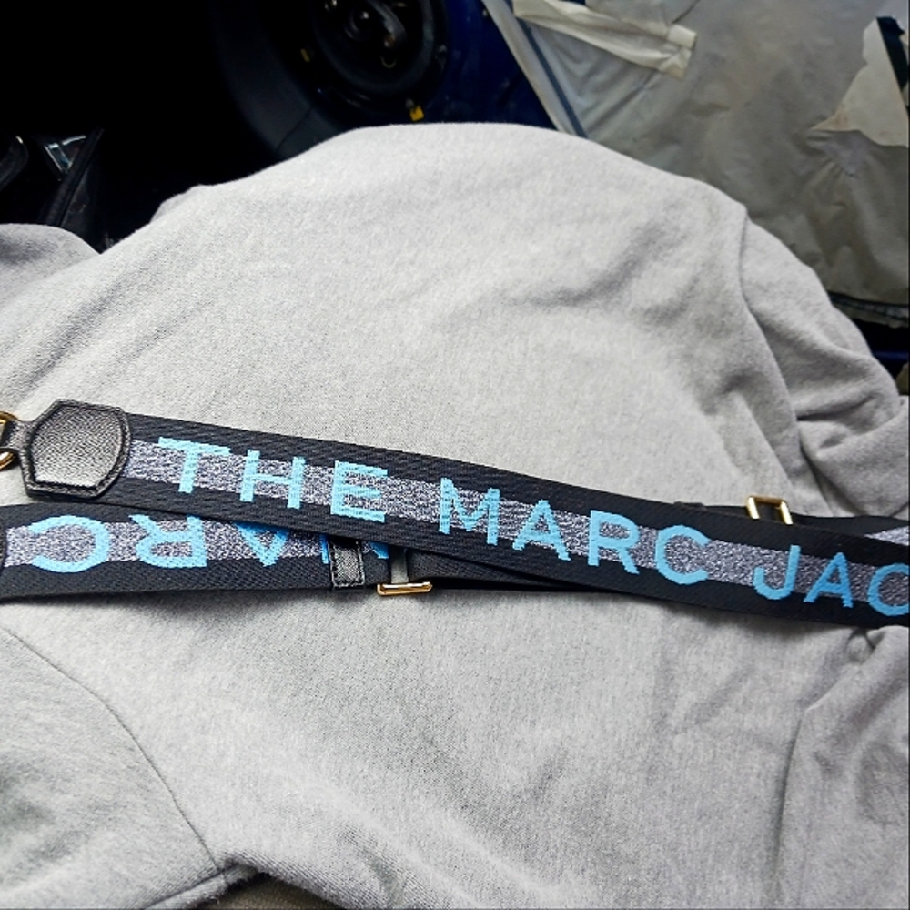 Marc Jacobs black.and blue shoulder strap - Picture 3 of 4